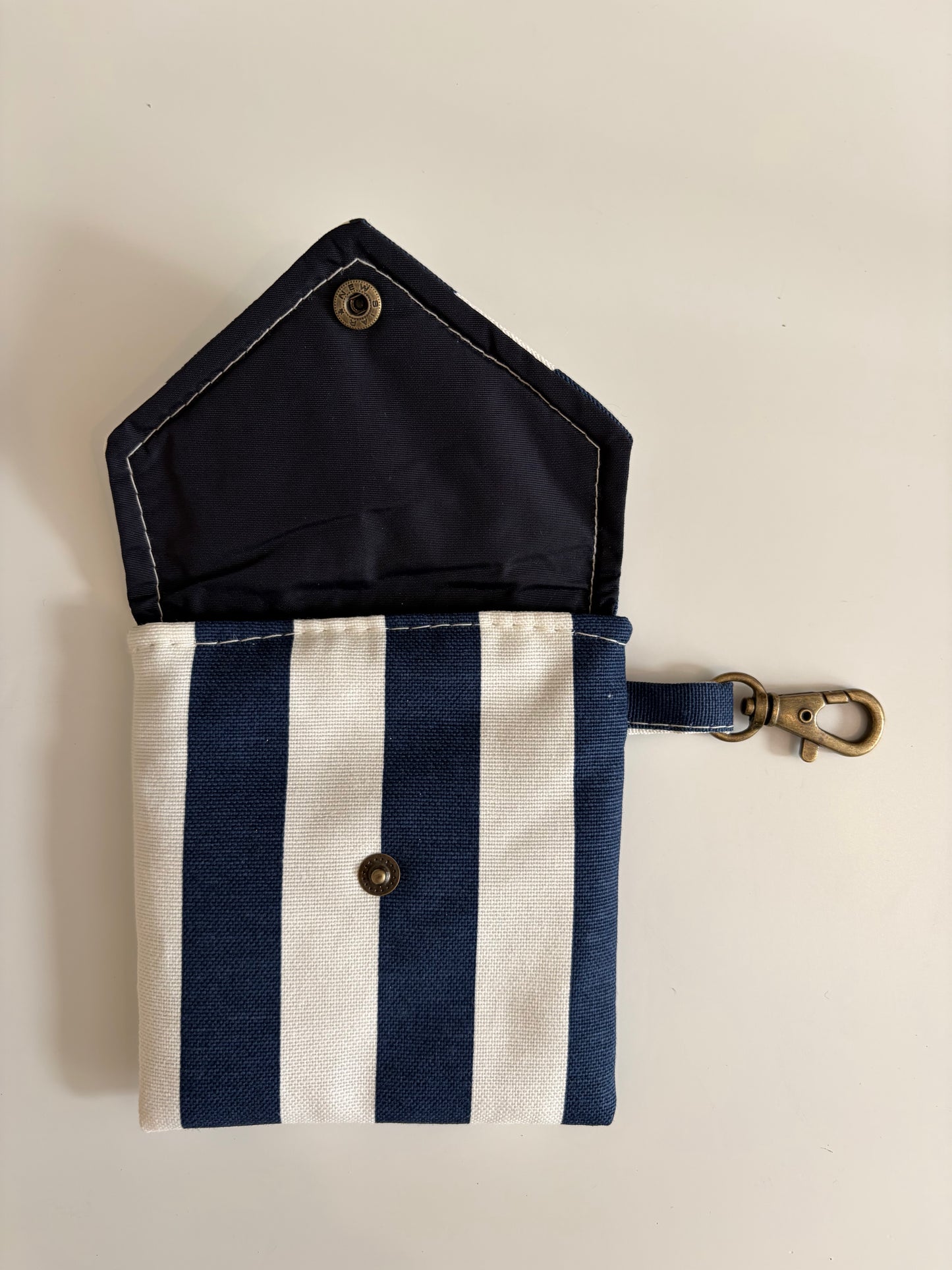 Monedero Clip Rayas Azul & Blanco