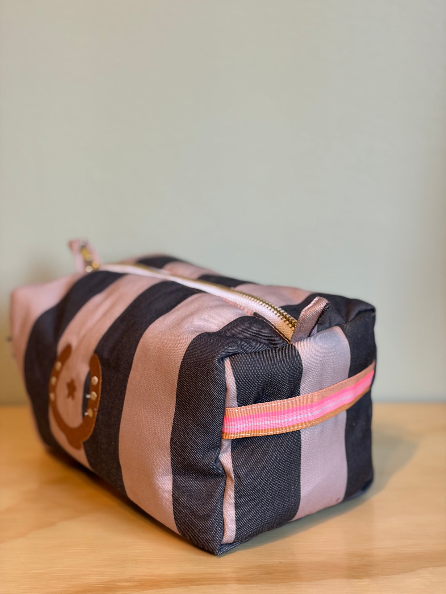 Estuche Rayas Herradura