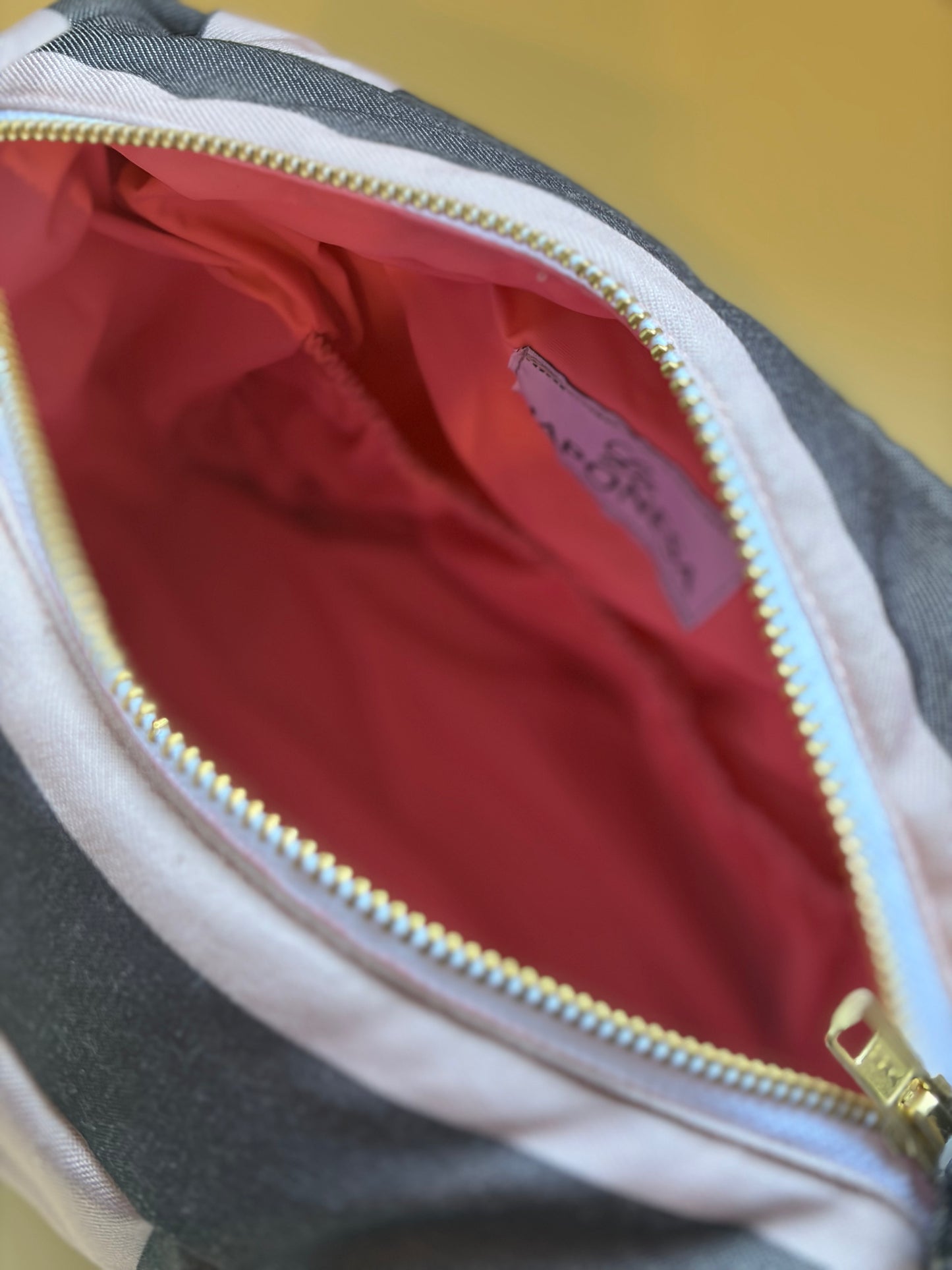 Estuche XL Rayas Rosa Gris