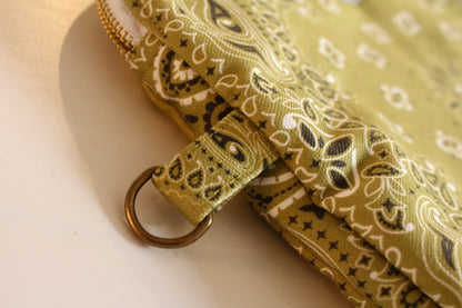 Bandana XL Pouch  Pistacho