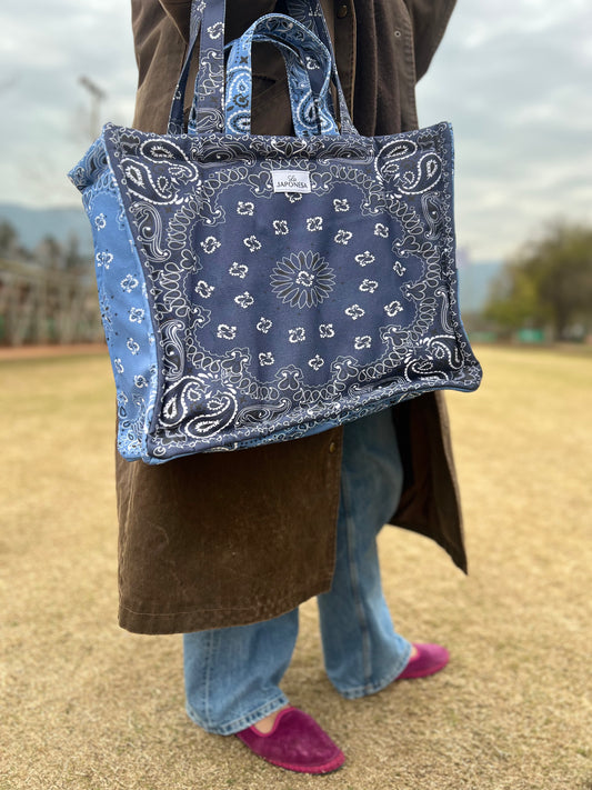 Week Tote Bandana Blue Sky