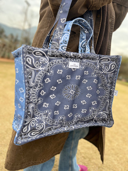 Week Tote Bandana Blue Sky