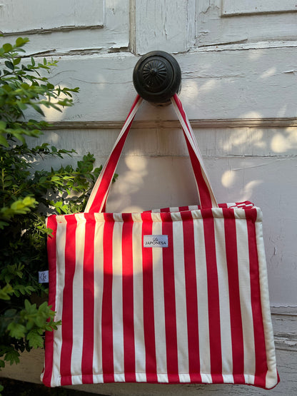 Weekender Red&White