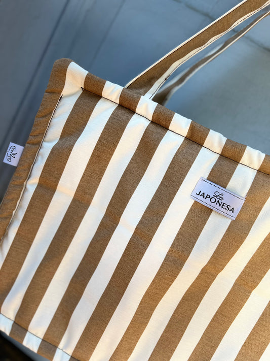 Weekender Beige&White