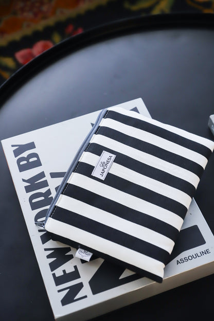 Estuche Grande Rayas B & N