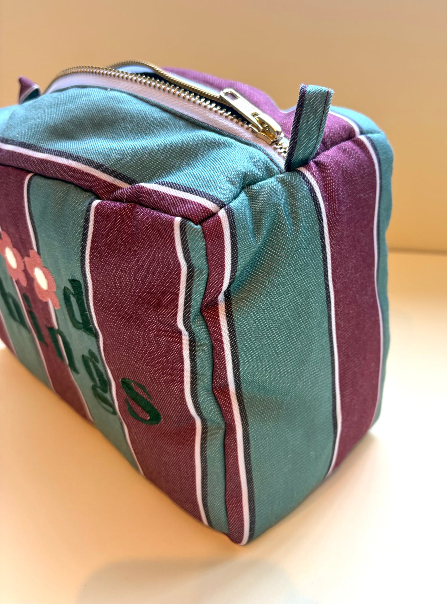 Estuche XL Rayas Burdeo Verde