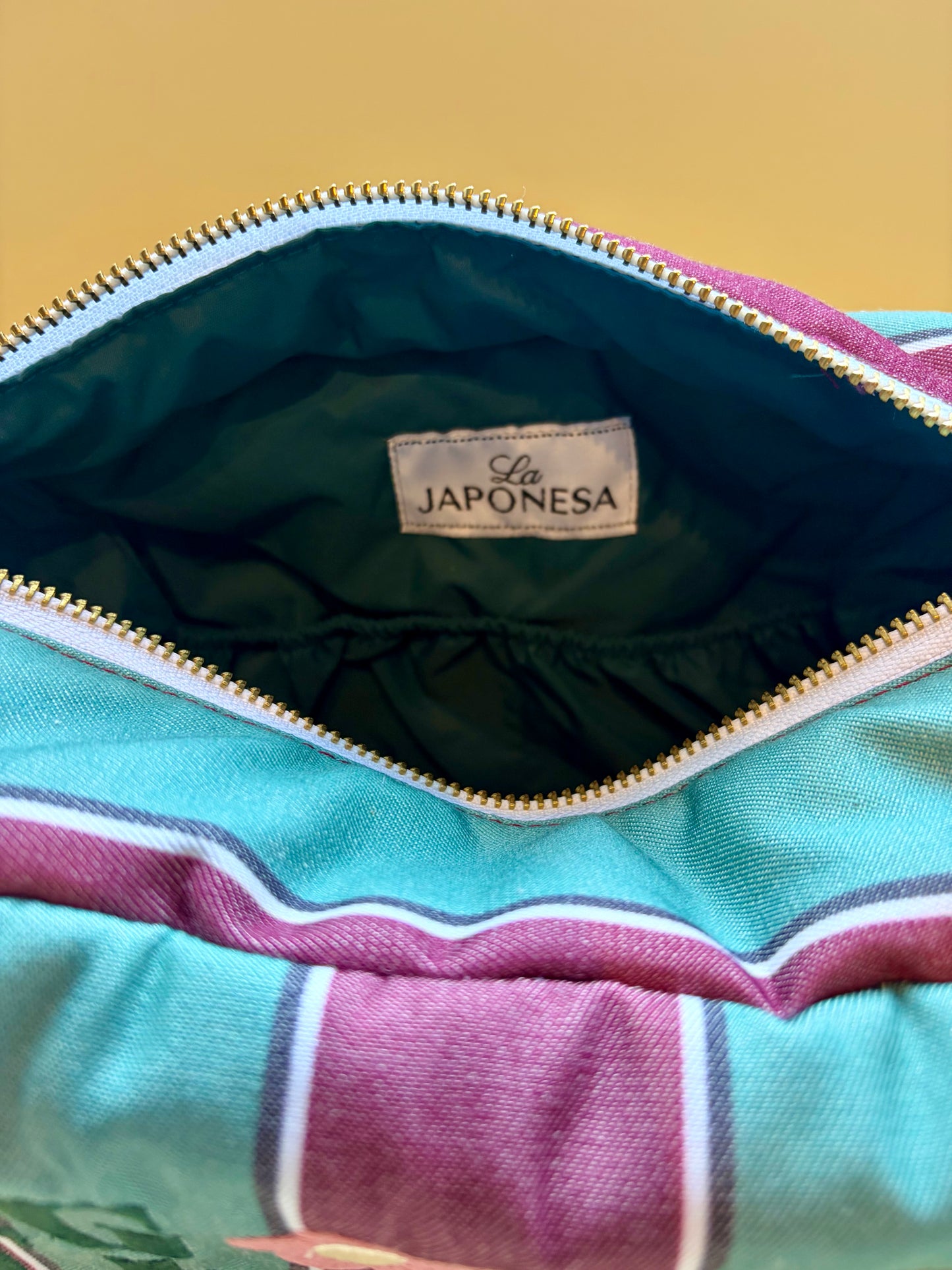 Estuche XL Rayas Burdeo Verde
