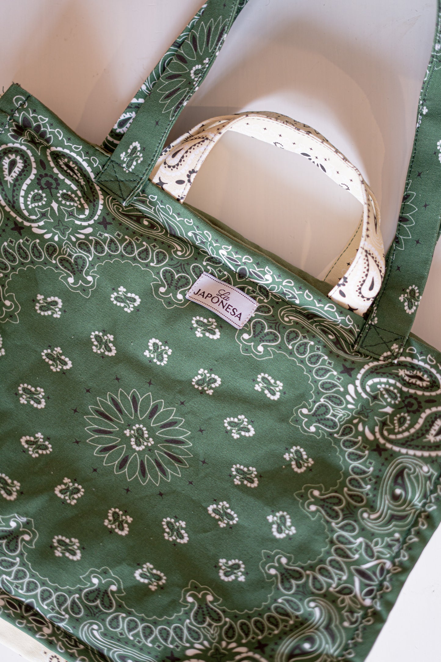 Week Tote Bandana Verde